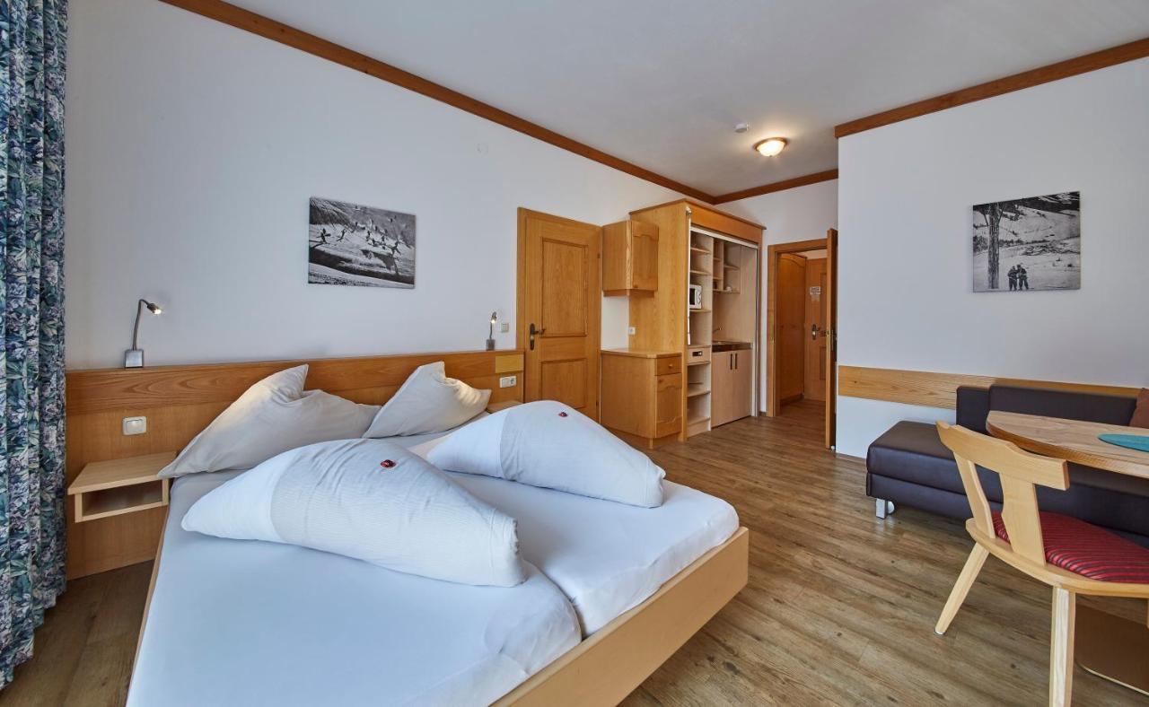 Apart-Hotel Forellenhof Saalbach-Hinterglemm Chambre photo